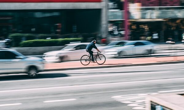 Cykler i byen: Sådan bliver du en sikker og smart cyklist