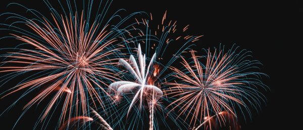 Fyrværkerishow som kunstform – når himlen bliver et lærred